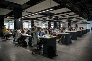 Izolarea fonică a pardoselii: importanța detaliilor de execuție